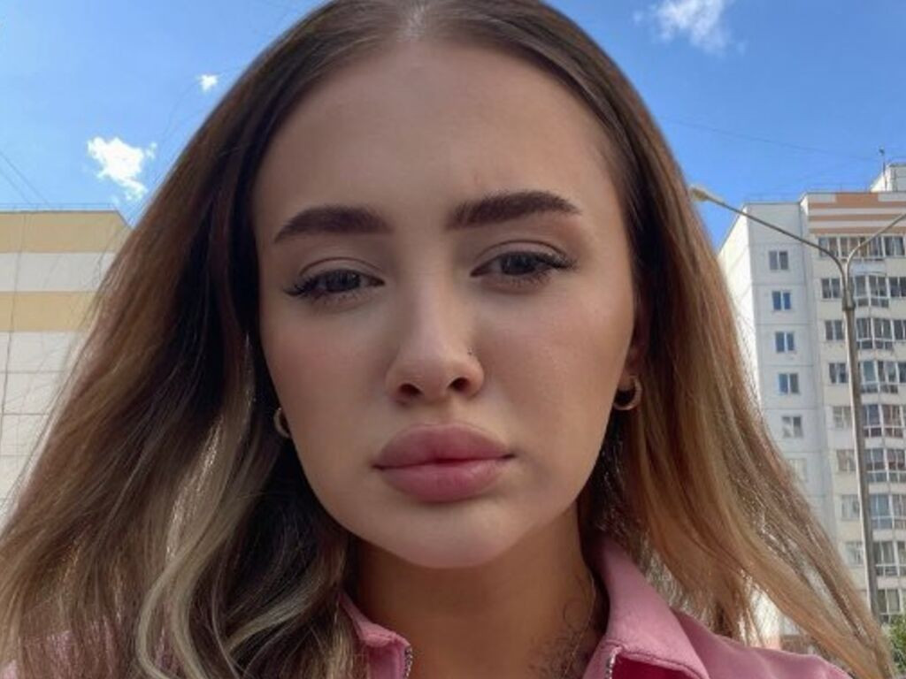 AnnettaToran LiveJasmin