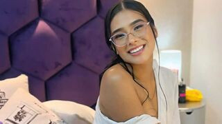 AntonelaPrescott Cam