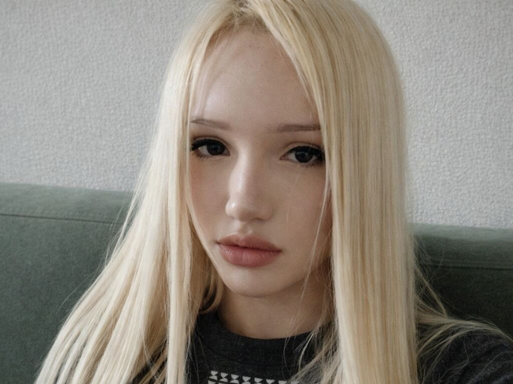 AriaBlanc LiveJasmin