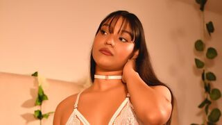ArianaRousem Cam