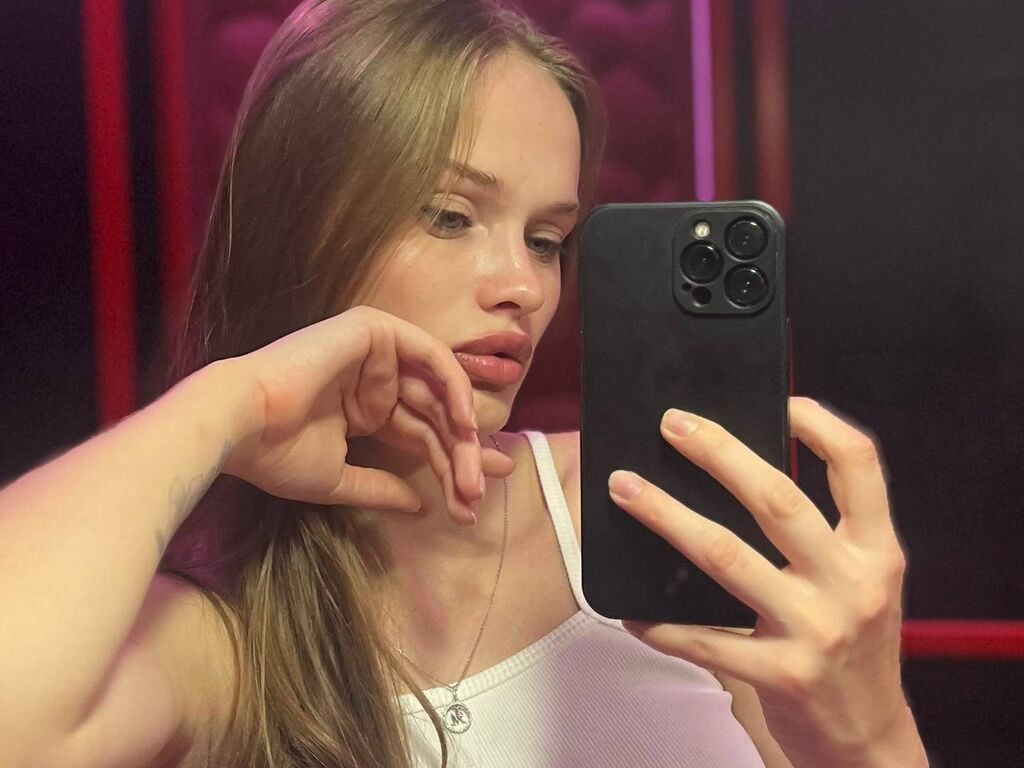 AriannaPastore LiveJasmin