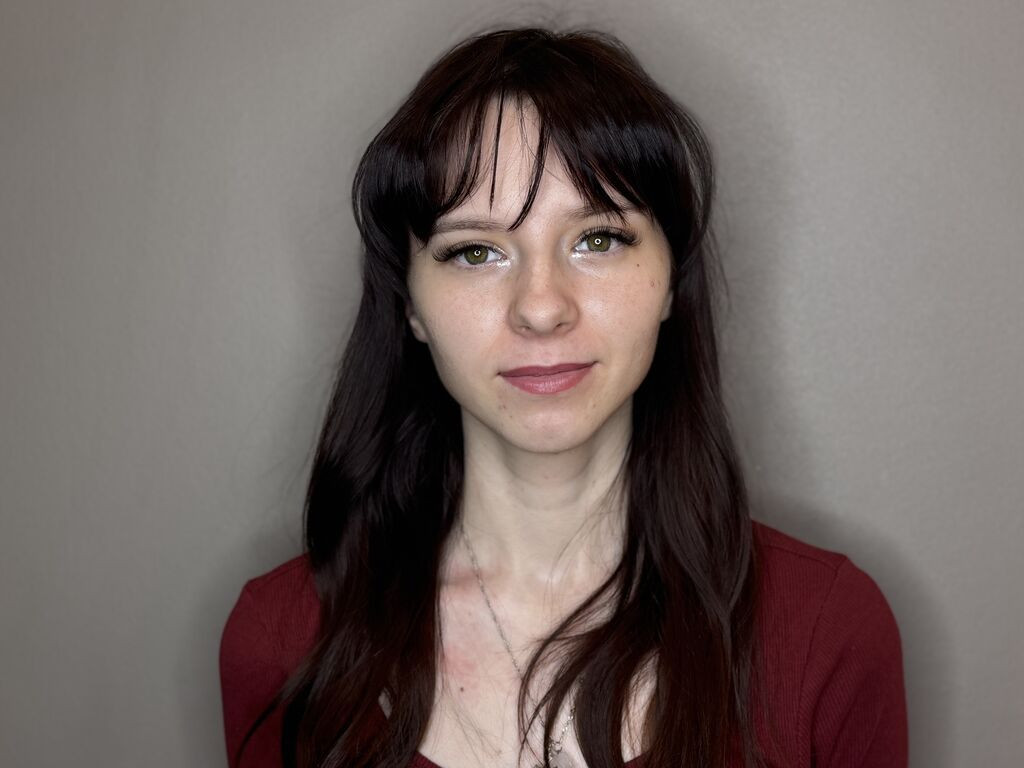 ArinaKubrick LiveJasmin