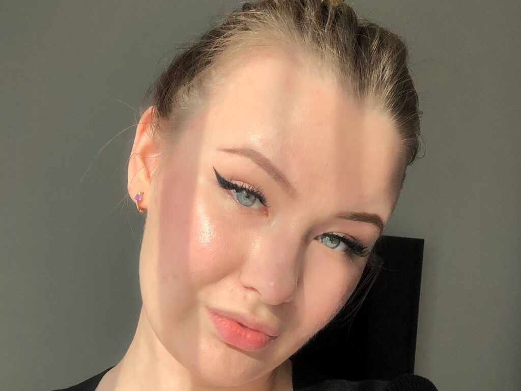 ArlettaVatter LiveJasmin