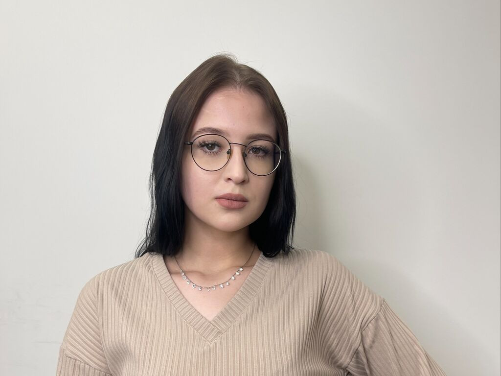 ArletteWienert LiveJasmin