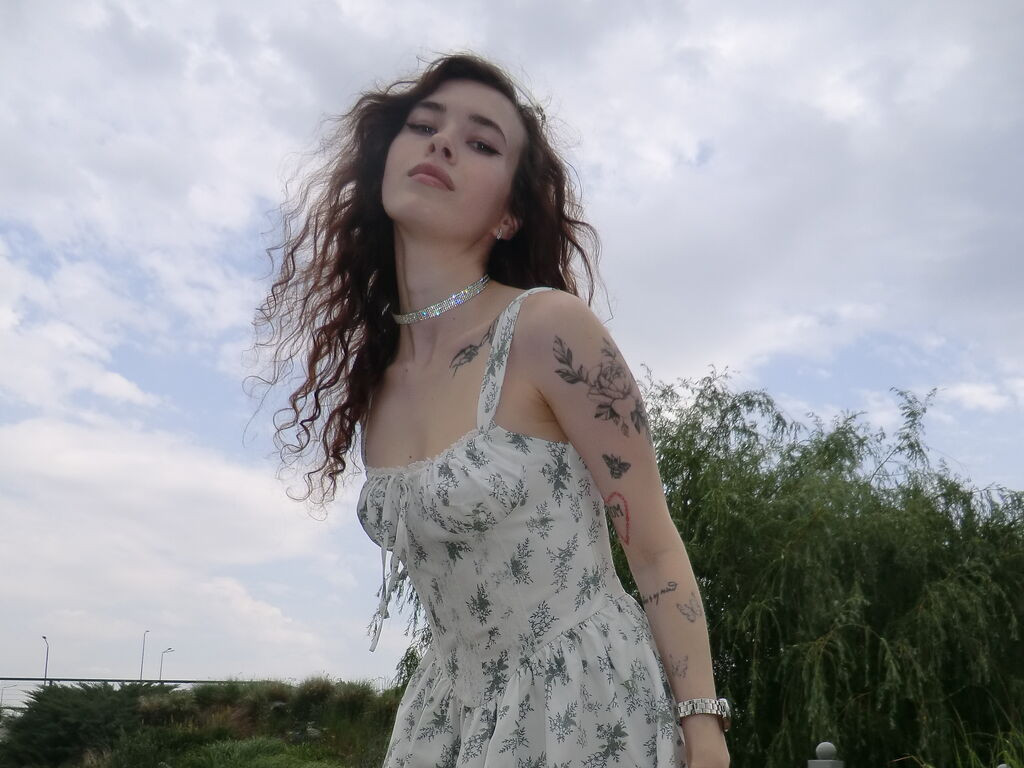 ArriaMill LiveJasmin