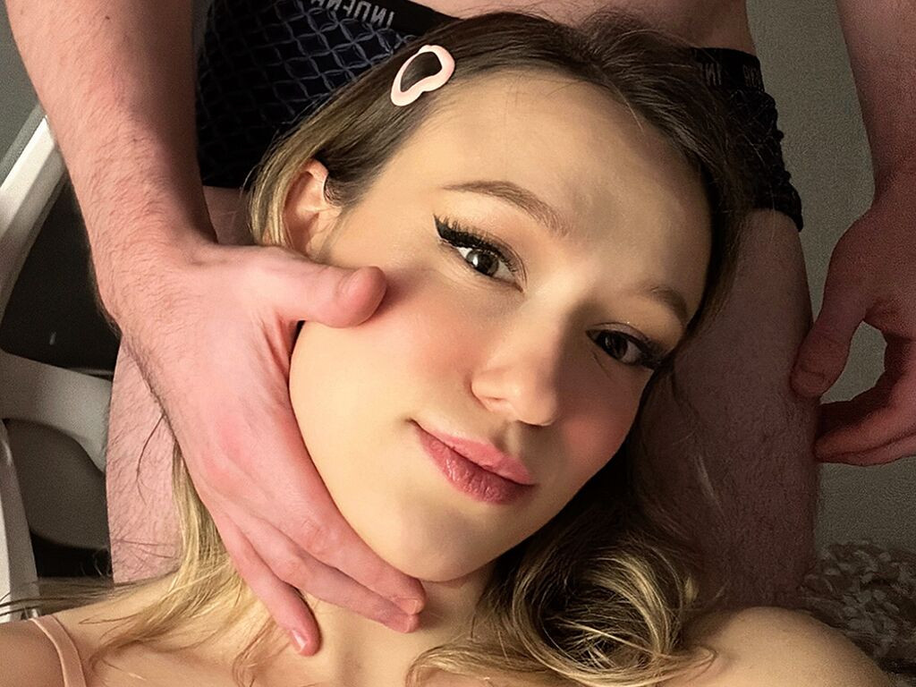AryanaAndRick LiveJasmin
