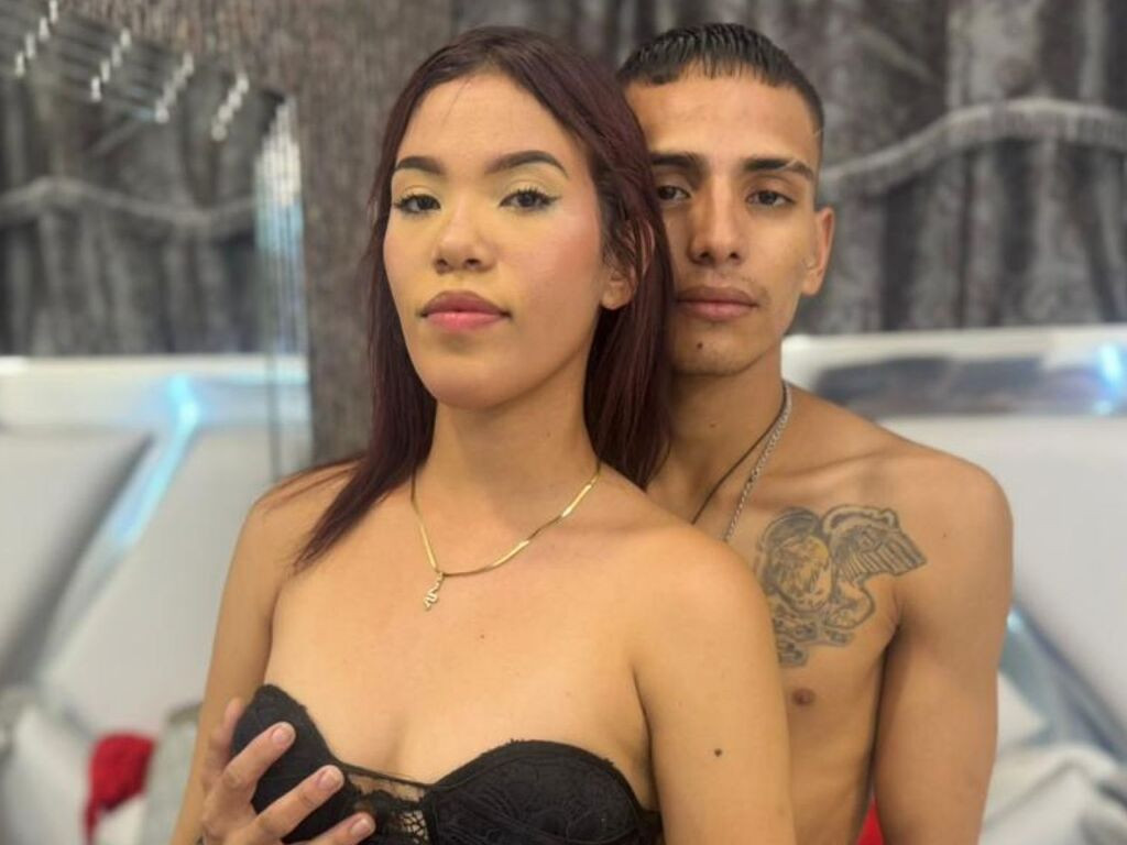 AshelyandJosh LiveJasmin