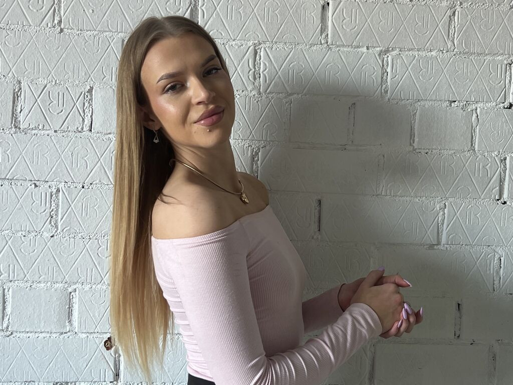 AshleeDubicki LiveJasmin