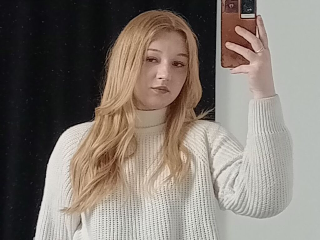 AutumnCoxwell LiveJasmin