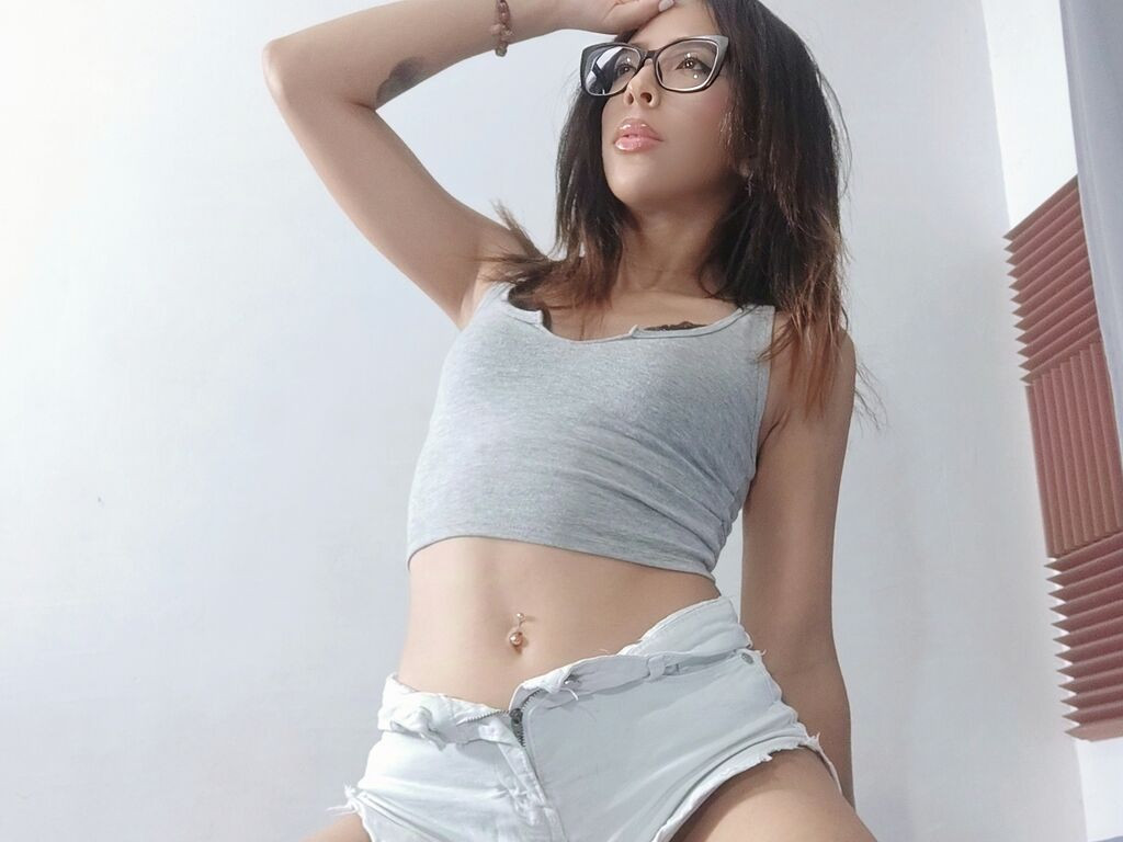 AyanaGrey LiveJasmin