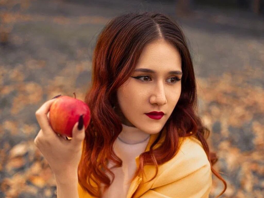 AyannaOnstad LiveJasmin