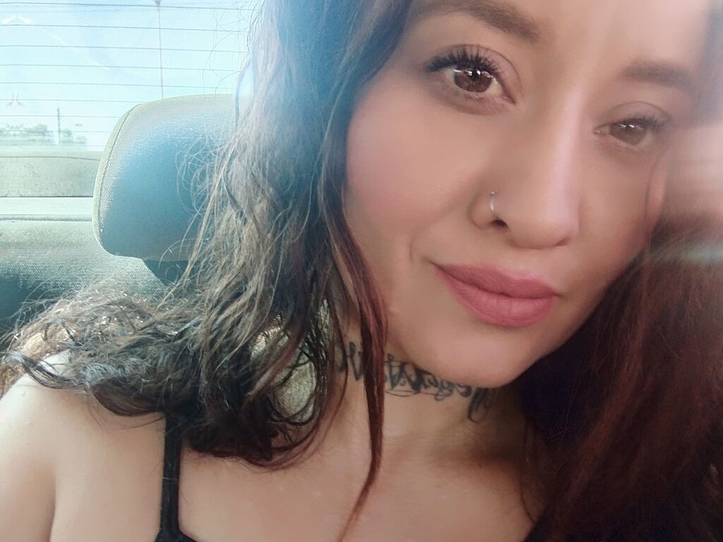 AzucenaRuacho LiveJasmin