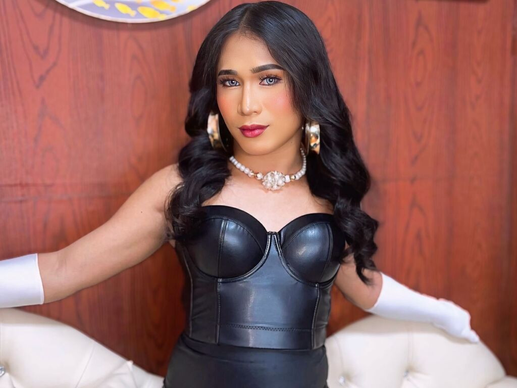 BeatriceLuis Desnudo