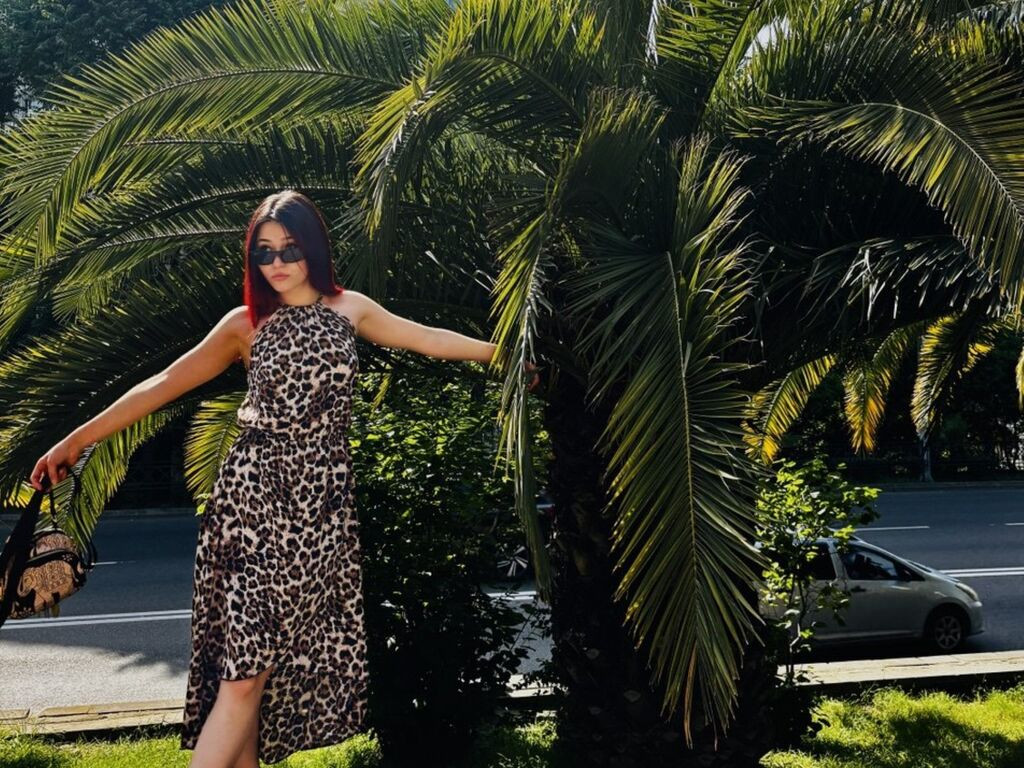 BellaBlise LiveJasmin