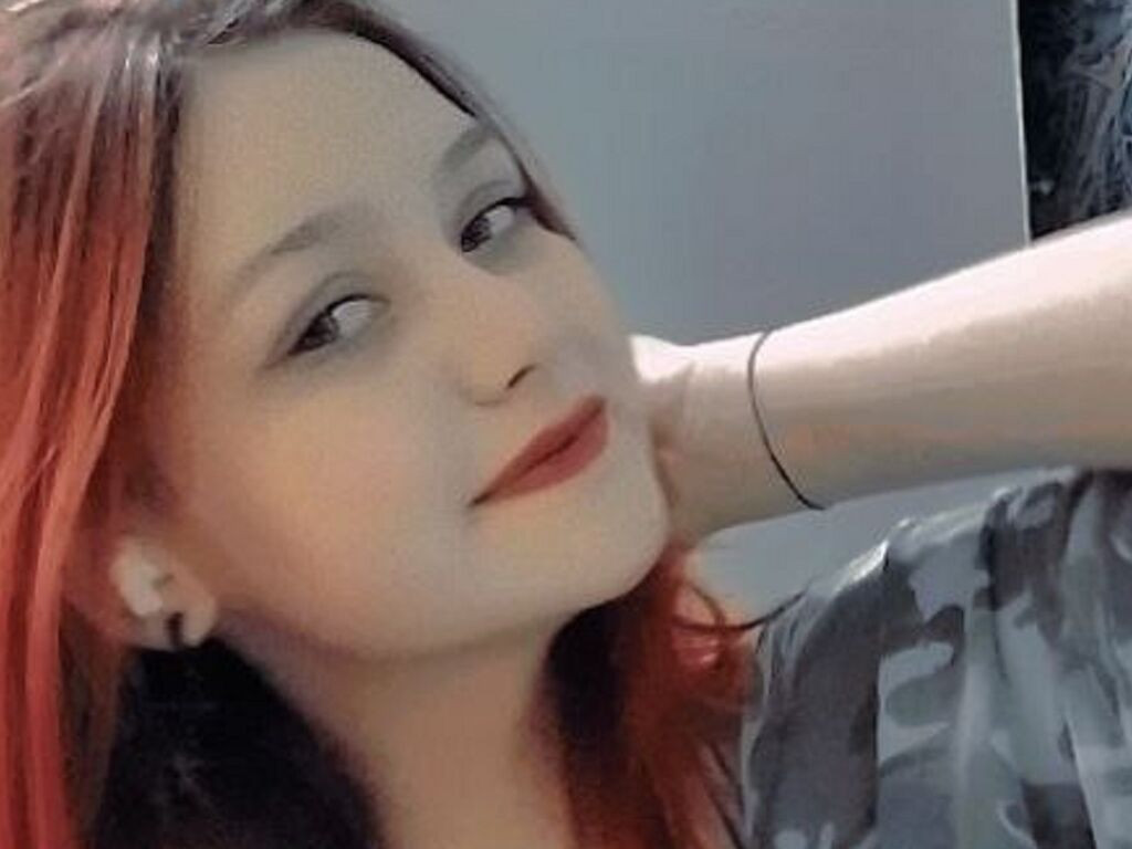 BellaFoxta LiveJasmin