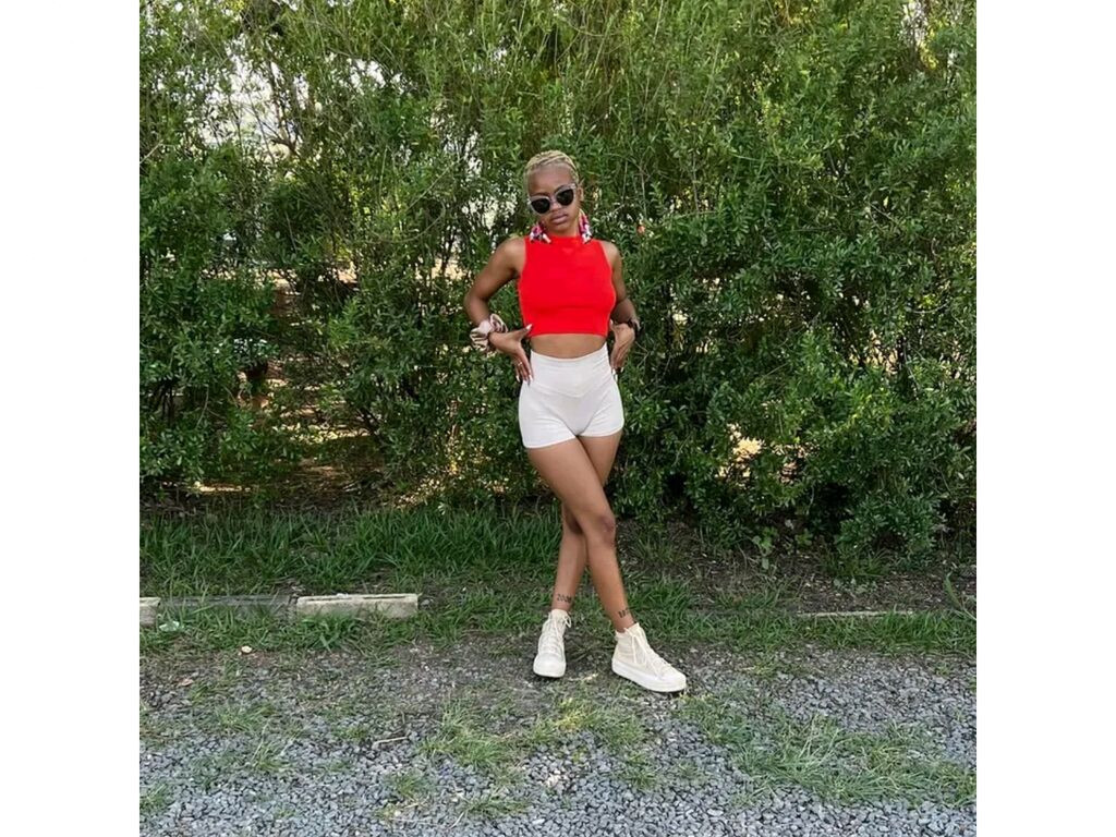 BellzRosee LiveJasmin