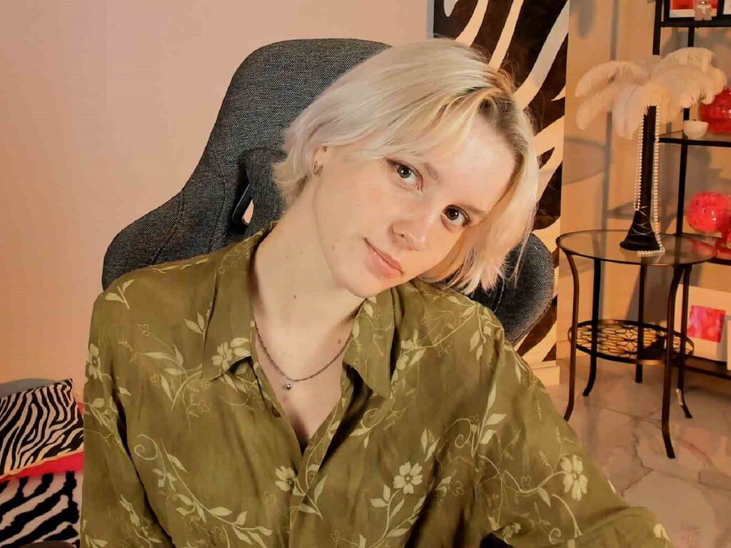 BethanyCloud Desnudo
