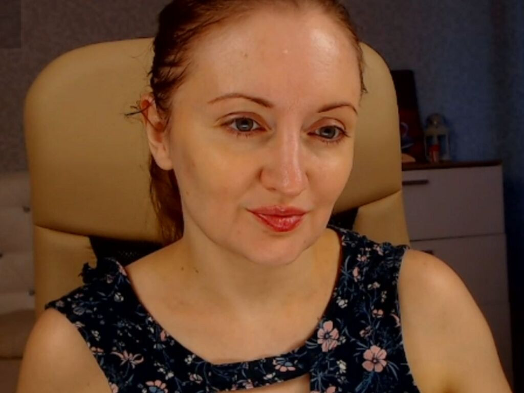 BettyAngerer LiveJasmin