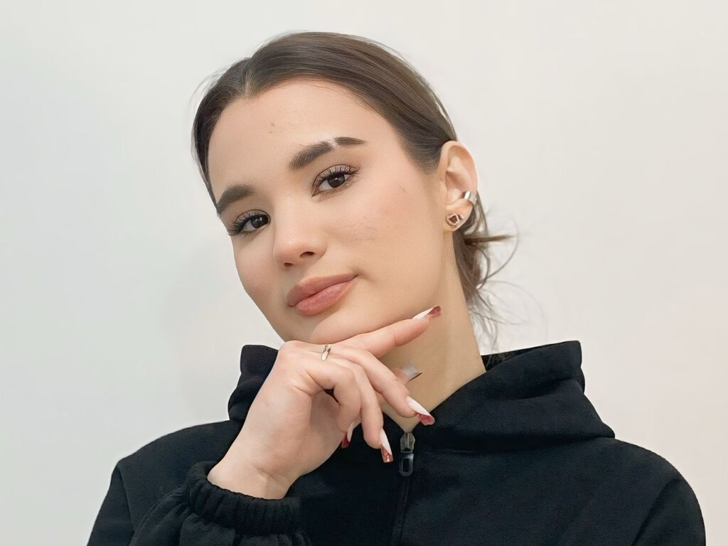 BeverleeGavit LiveJasmin