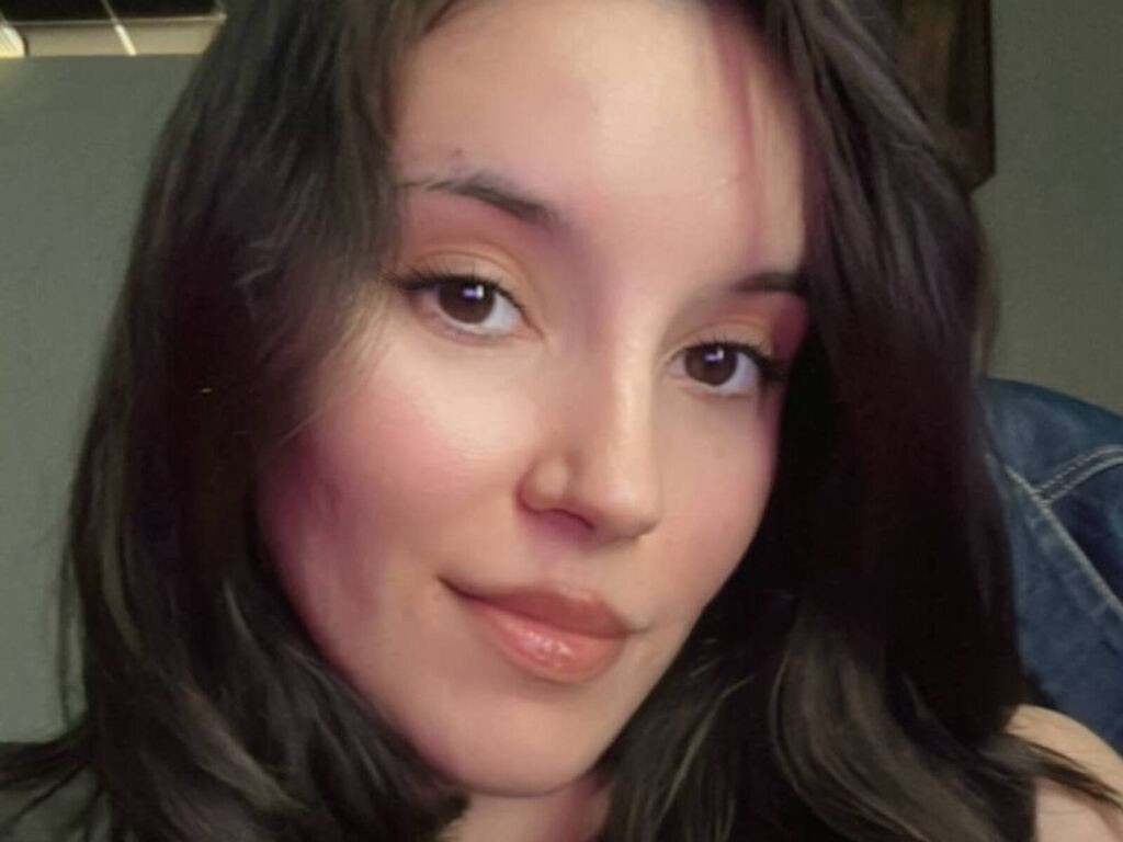 BirdieBirchett LiveJasmin