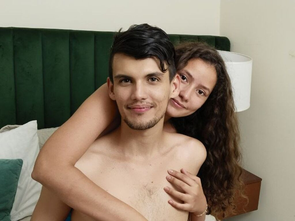 BlakeAndAllisa LiveJasmin