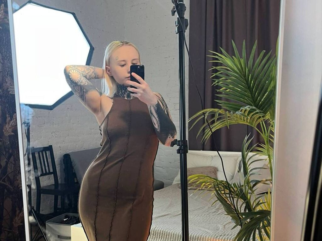 BrendaNix LiveJasmin