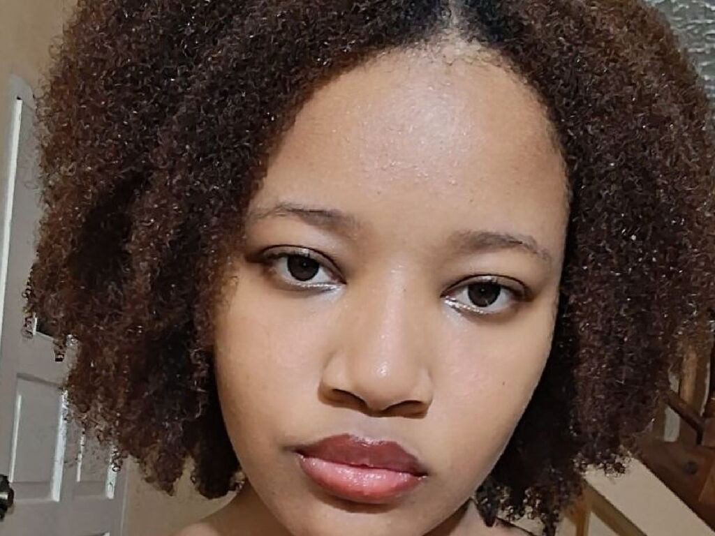 BritneyKelce LiveJasmin