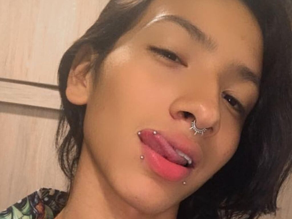 CamiArango Nude