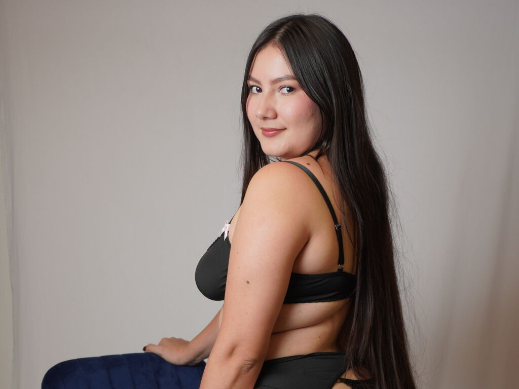 CamilaNoir LiveJasmin