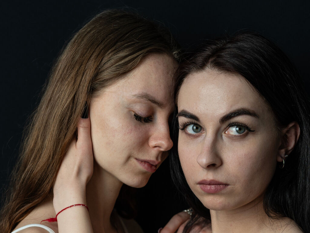 CareyAndIvana LiveJasmin