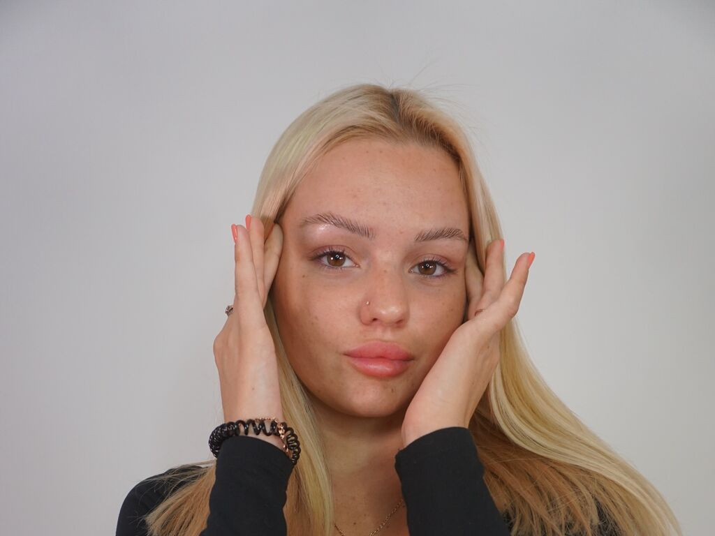 CarissaKemple LiveJasmin