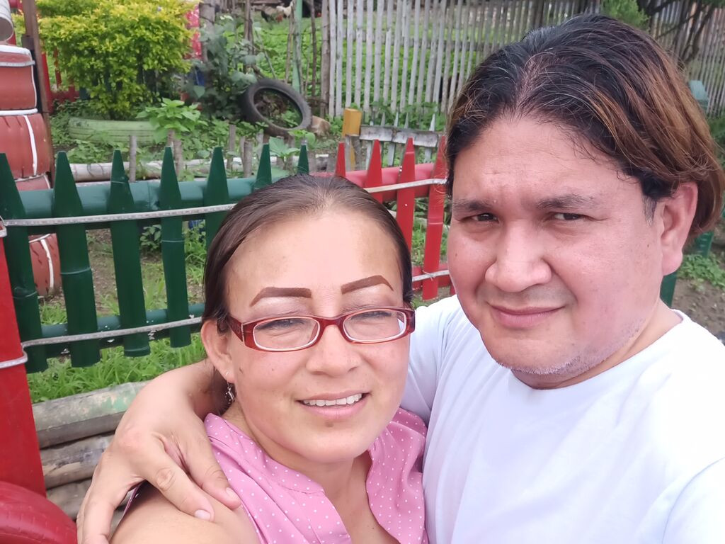 CaroandAlex LiveJasmin