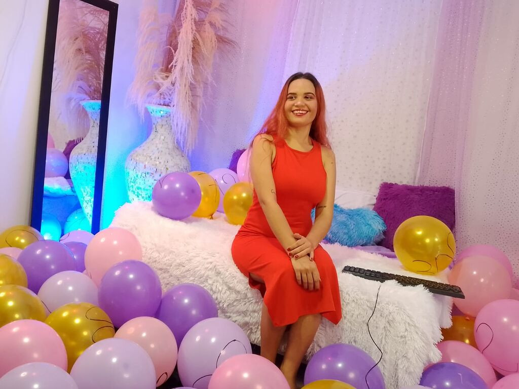 CaroliinaGarcia LiveJasmin