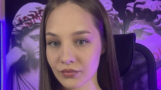 CassandraJones Cam
