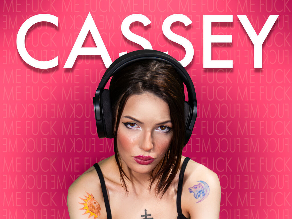 CasseyLeights Nude