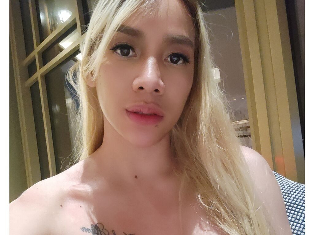 CassyThompson LiveJasmin