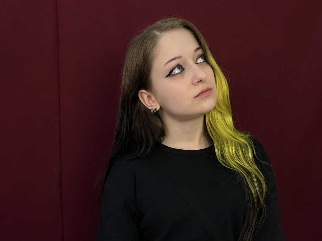 CatinaCantrell LiveJasmin