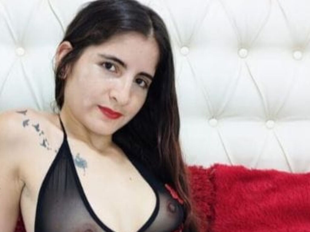 CaxandraRevlo LiveJasmin