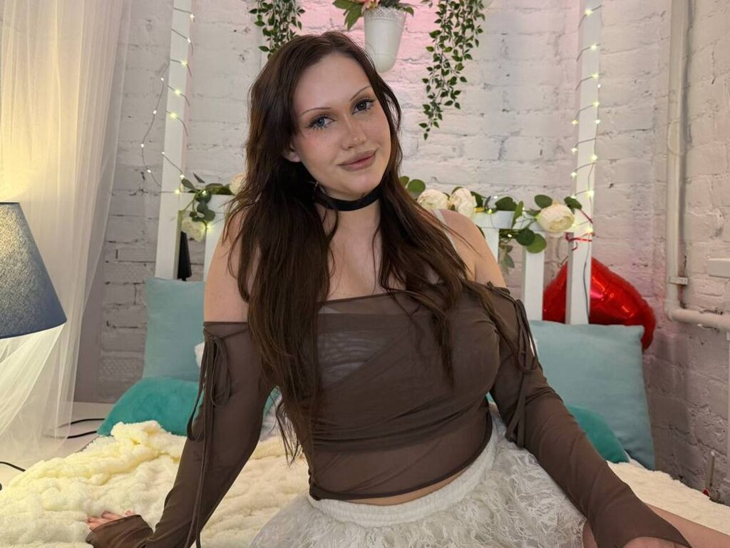 CharlottaKing LiveJasmin