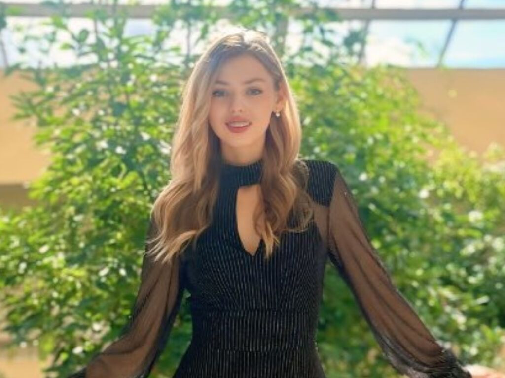 CharlotteReimer LiveJasmin