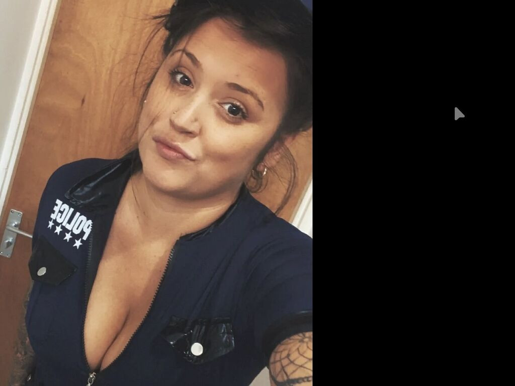 CharlotteSnow LiveJasmin