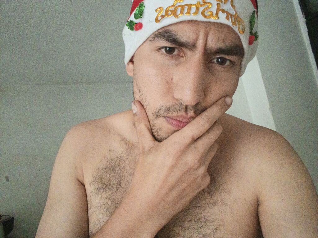 CharlyWhyte LiveJasmin