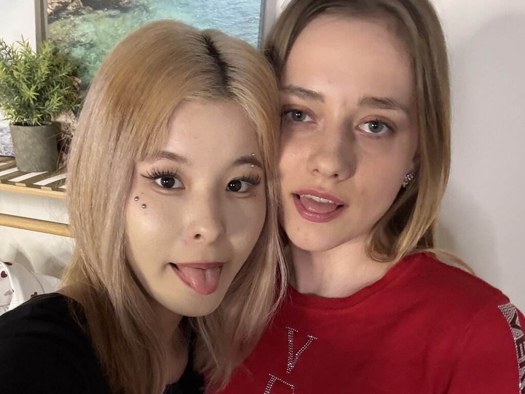 CherieAndDominic LiveJasmin