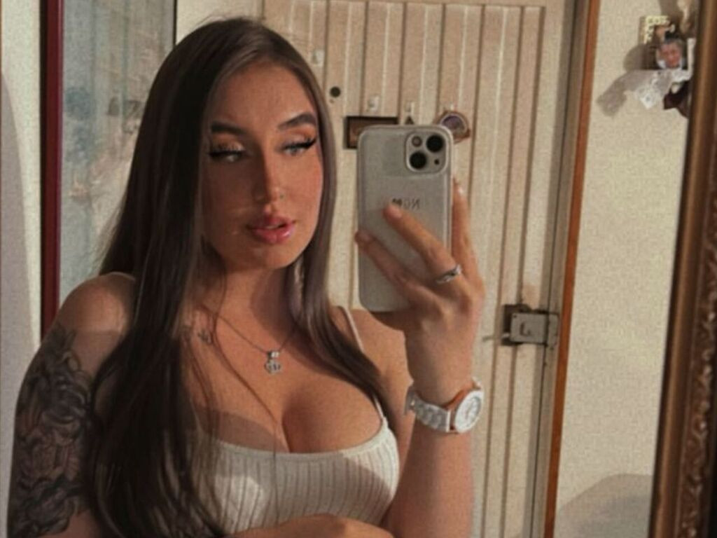 CherryKaleth Desnudo