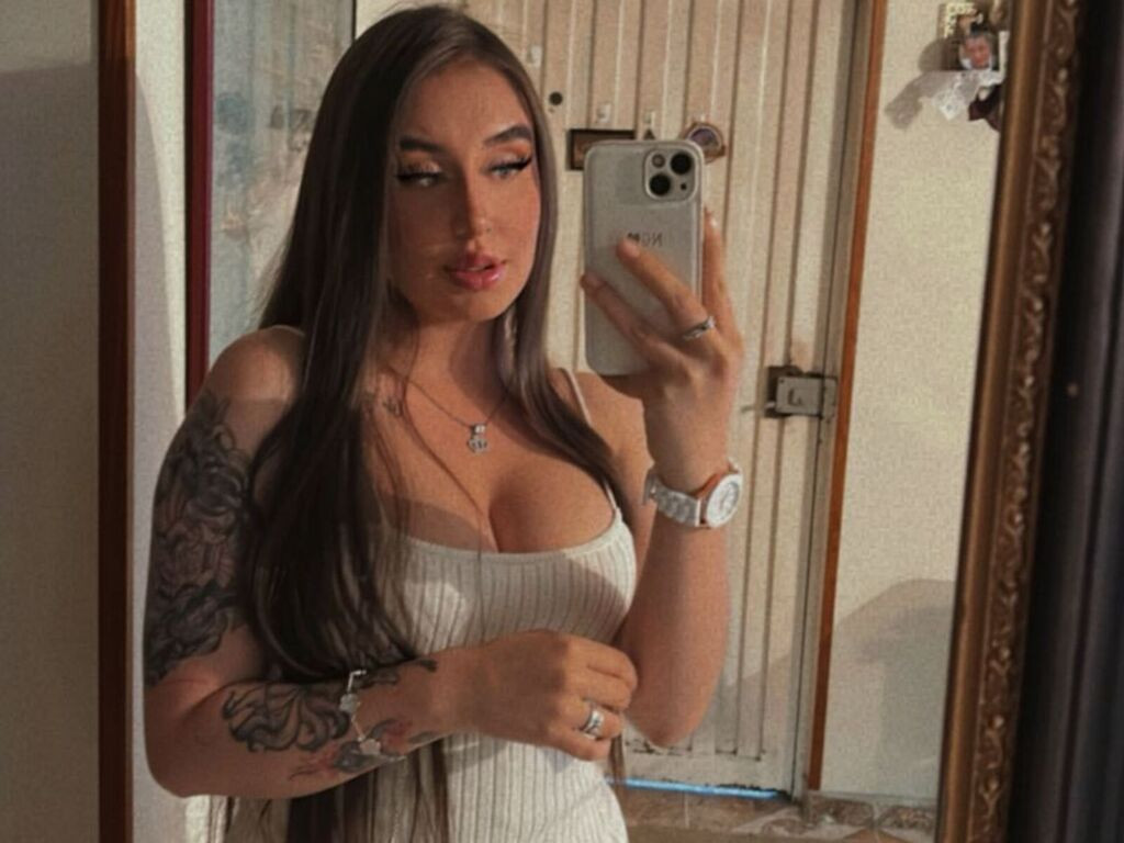 CheryLaurent LiveJasmin