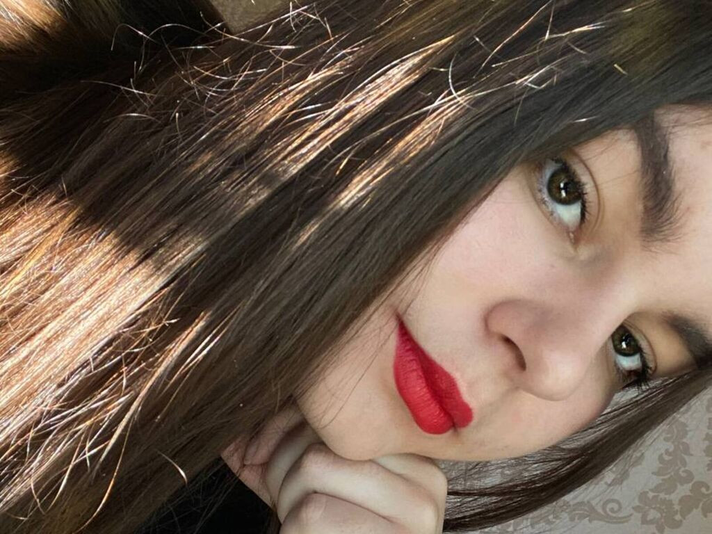 ChiekoMcgiveron LiveJasmin
