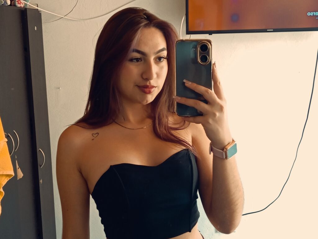 ChloeBentz LiveJasmin