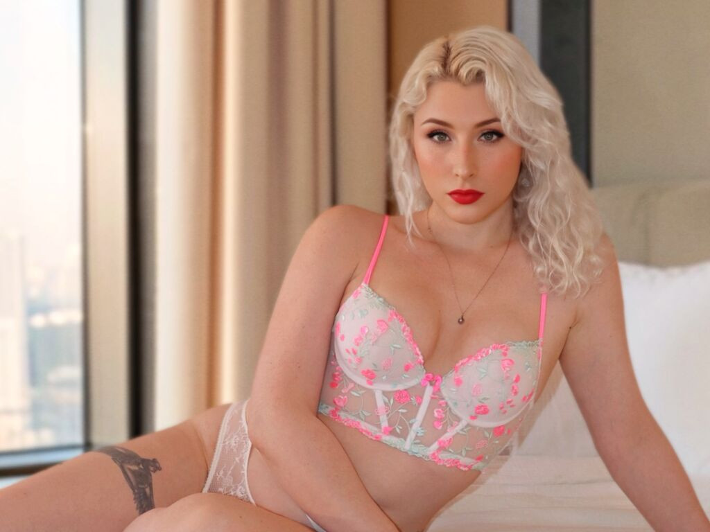 ChloeDeparis LiveJasmin