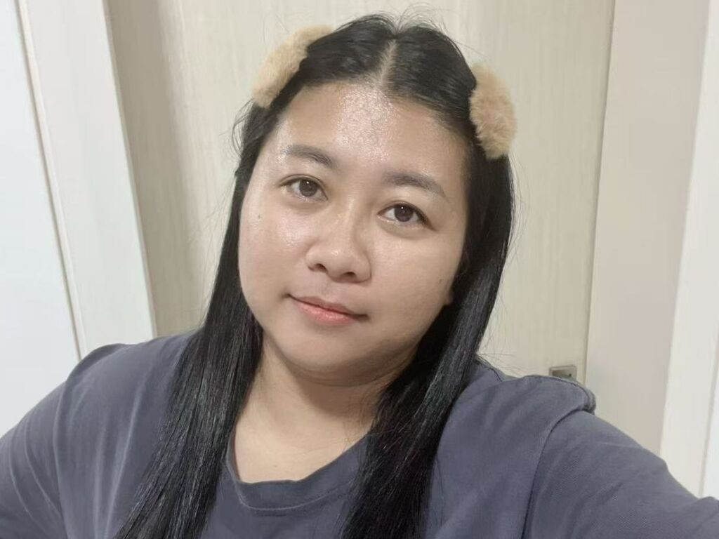 Chonticha LiveJasmin