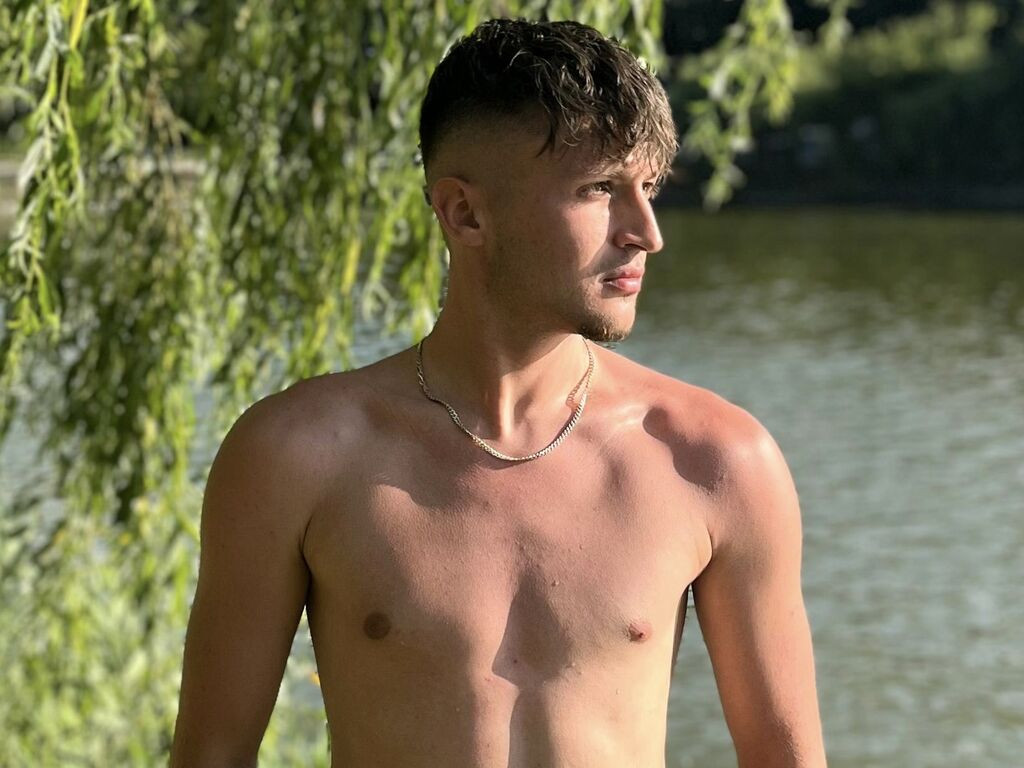 ChrisNova LiveJasmin